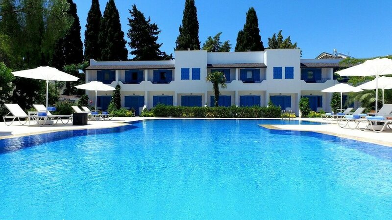 Гостиница Lemon Garden Hotel Turkbuku в Гёльтюркбюкю