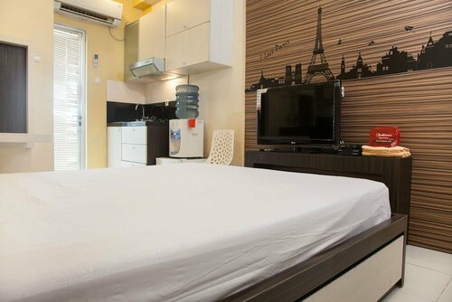 Гостиница RedDoorz Apartment @ Manyar Street в Сурабае