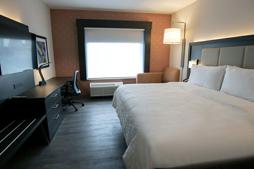 Фото Holiday Inn Express & Suites Jersey City - Holland Tunnel, an Ihg Hotel