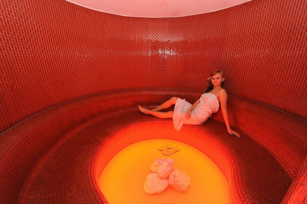 Фото Hotel Cingov