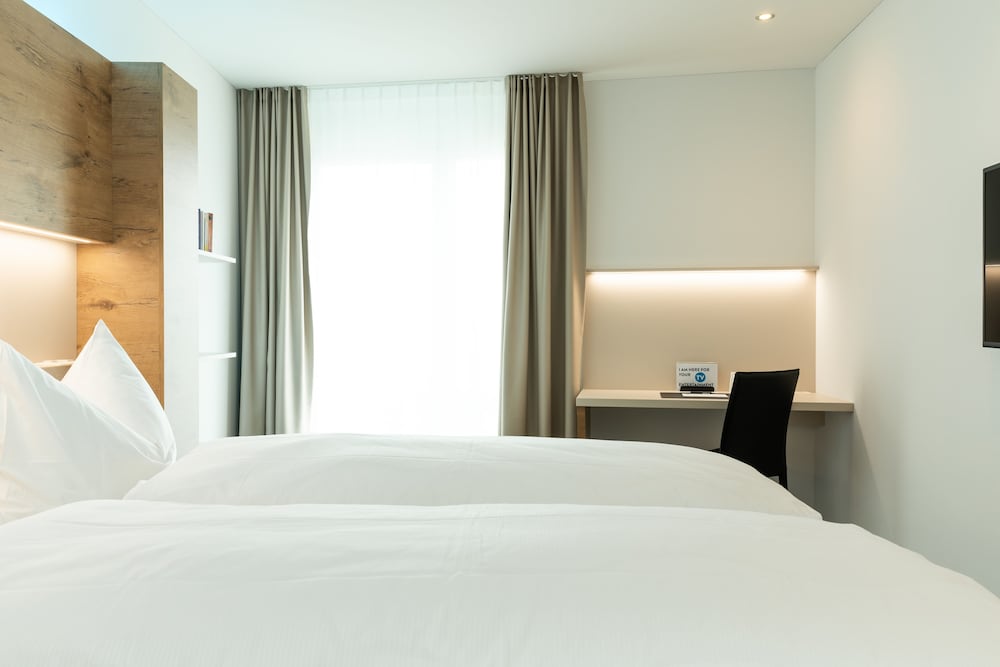 Фото Jet Hotel Zurich Airport