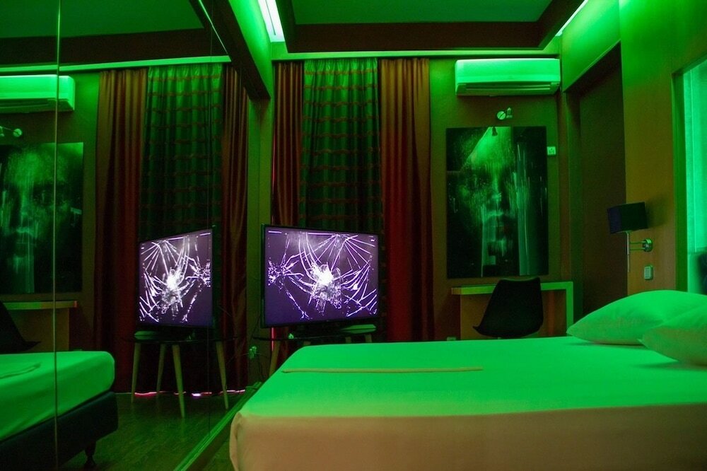 Фото Olympic Hotel – Adults Only