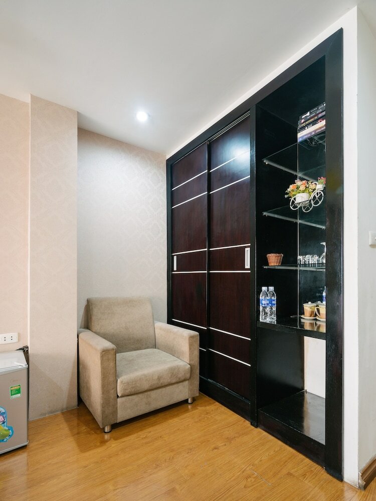 Фото See you at Lily's Hostel