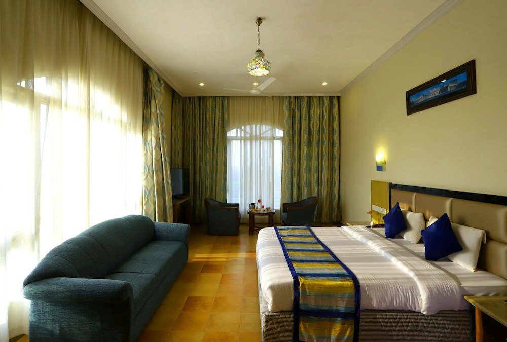 Фото Kohinoor Samudra Beach Resort