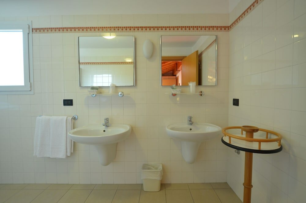 Фото Hotel Tivoli