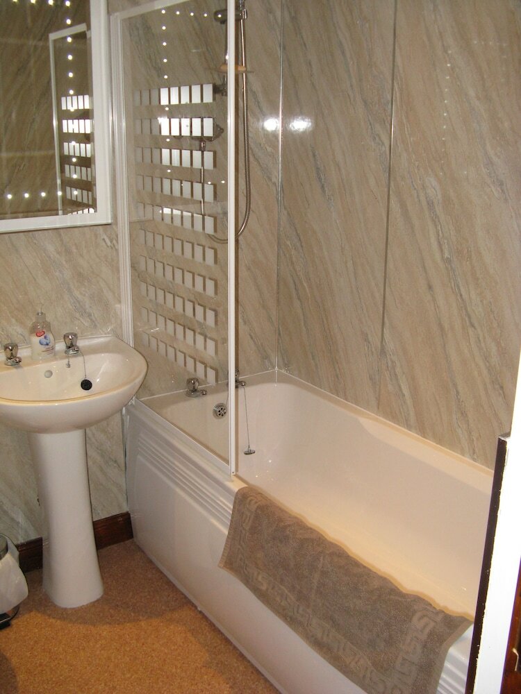 Фото Dumfries Villa