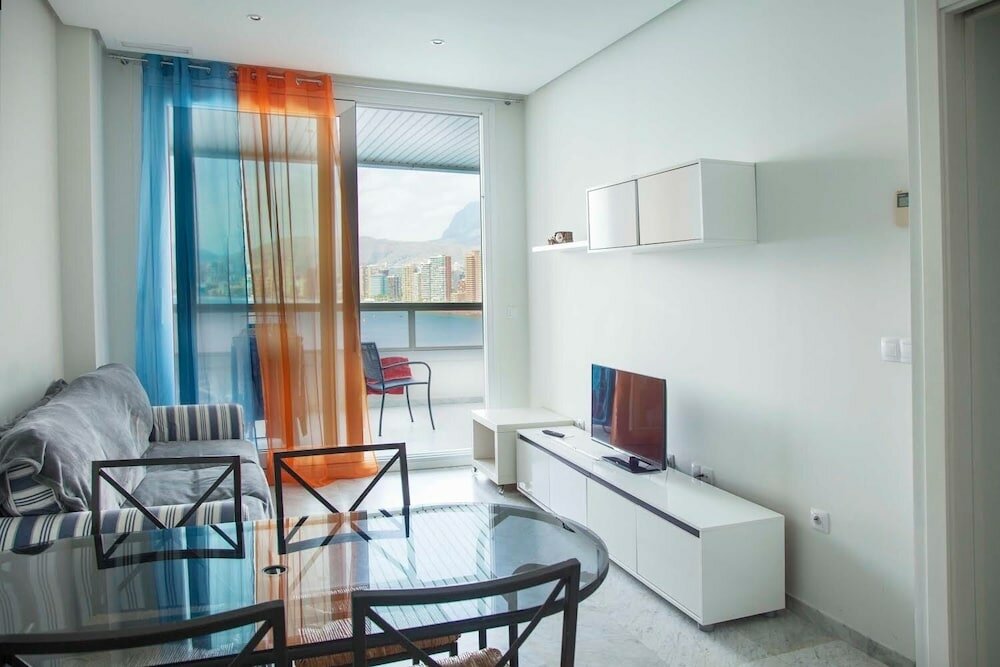 Фото Romantic Holiday Apartments