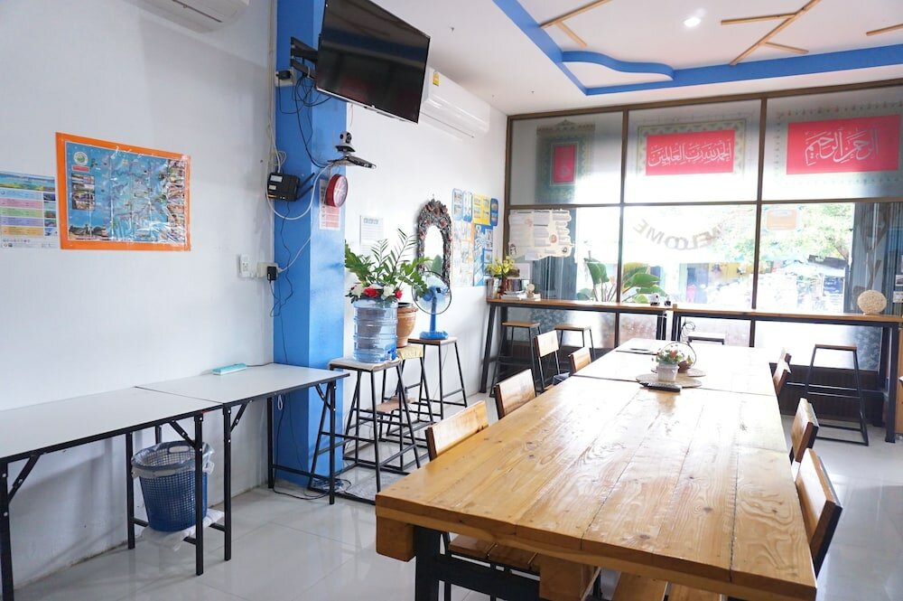 Фото Madinah Hostel Ranong