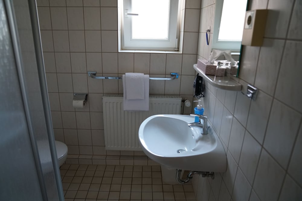 Фото Hotel Zum Grafen Hallermunt