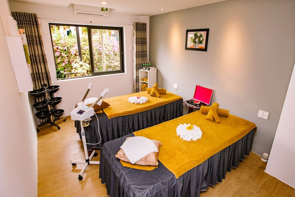 Фото Gardenia Hue Hotel