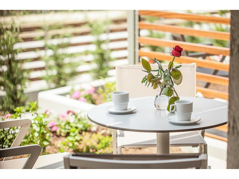 Фото Enalia Villas