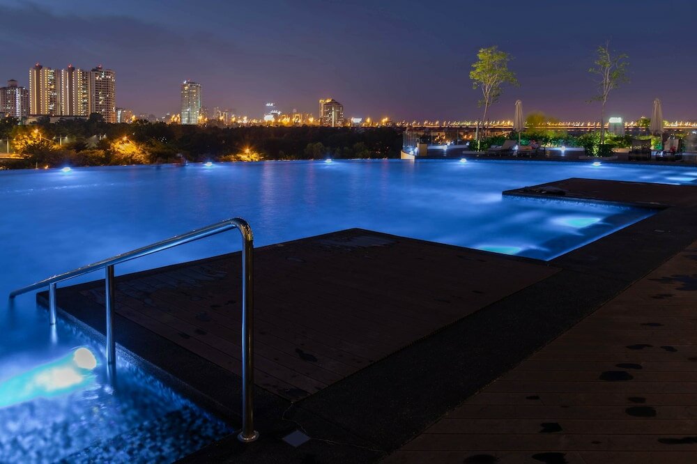 Фото Queens Suite by D Imperio Homestay