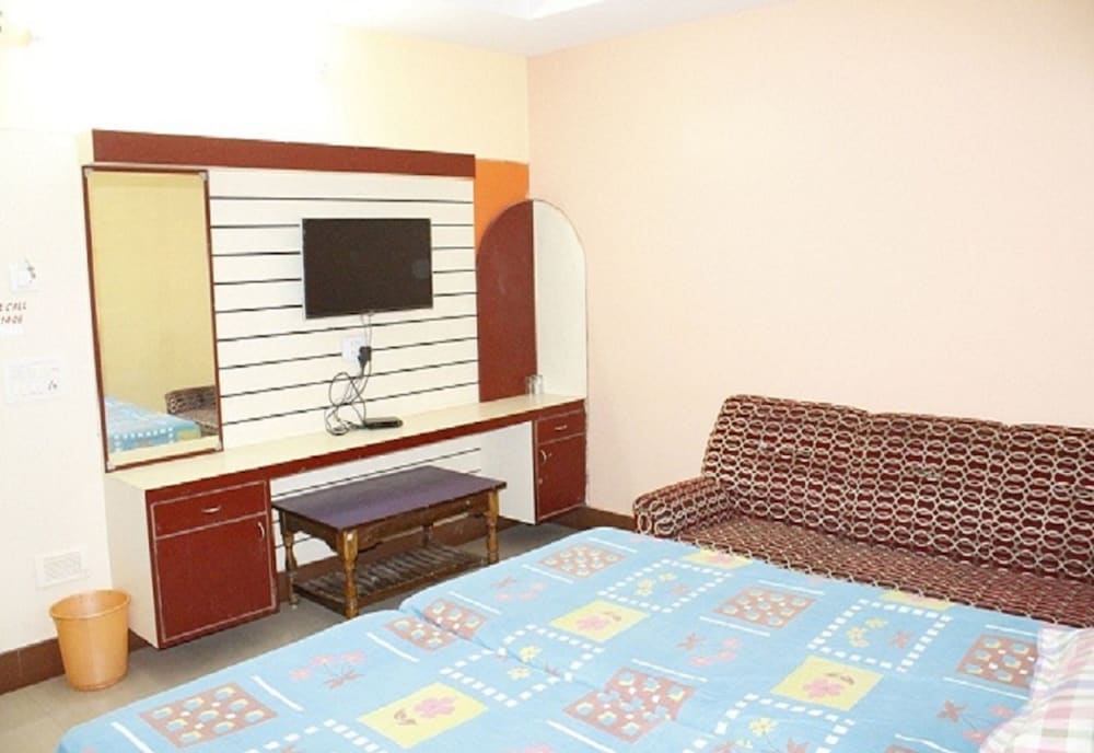 Фото Hotel Anarkali