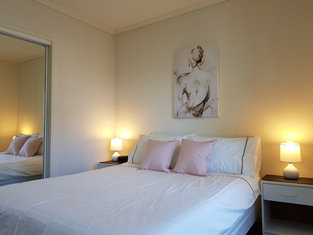 Фото ReadySet Apartments at Sentinel