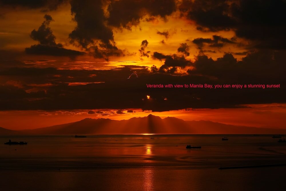 Фото Breeze Residences Roxas Boulevard Manila