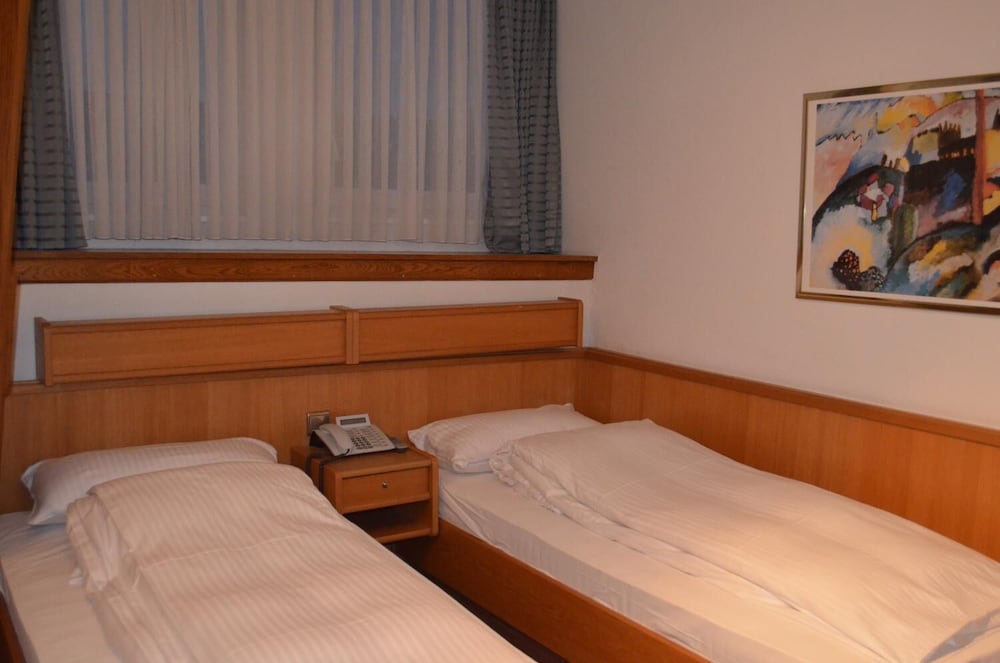 Фото Hotel Drei Schweizer