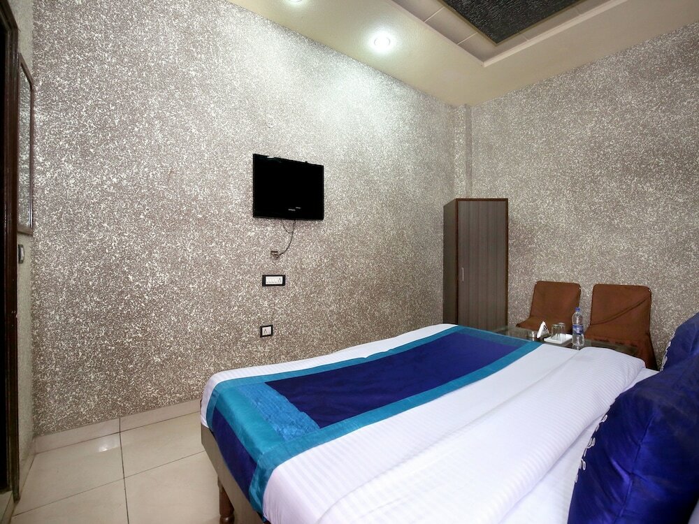 Фото Oyo 9808 Hotel Prem Sagar