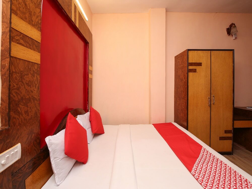 Фото Oyo 3301 Maya International