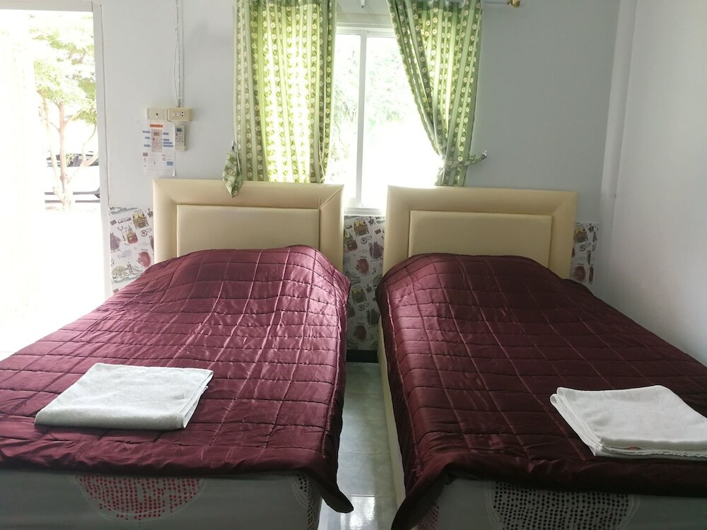 Фото Baan Pak Parichat-Sarun