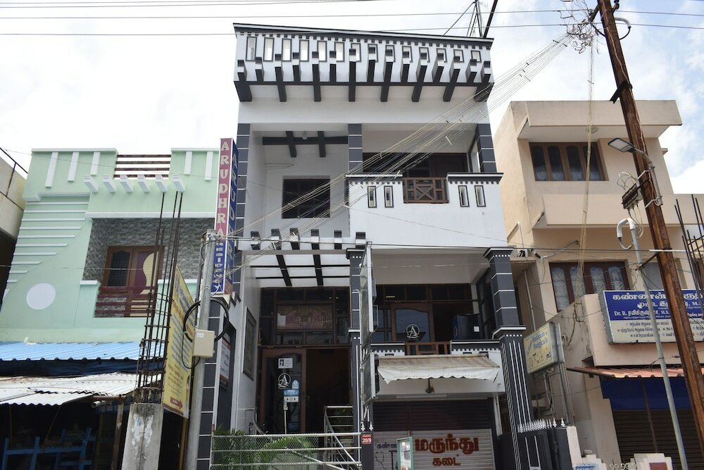 Фото Arudhra Residency