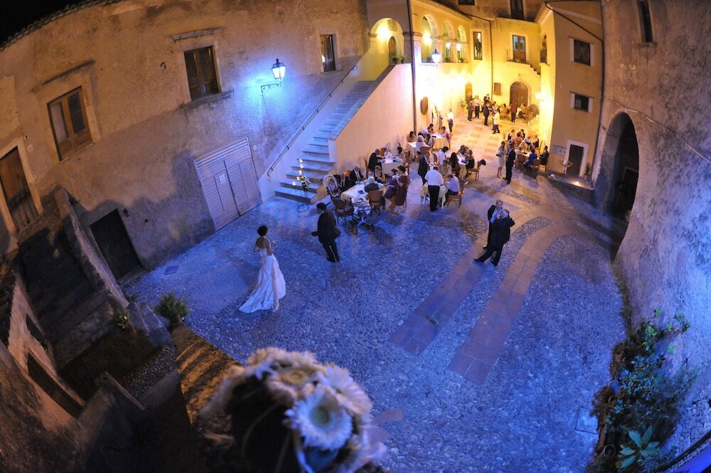 Фото Castello di Altomonte