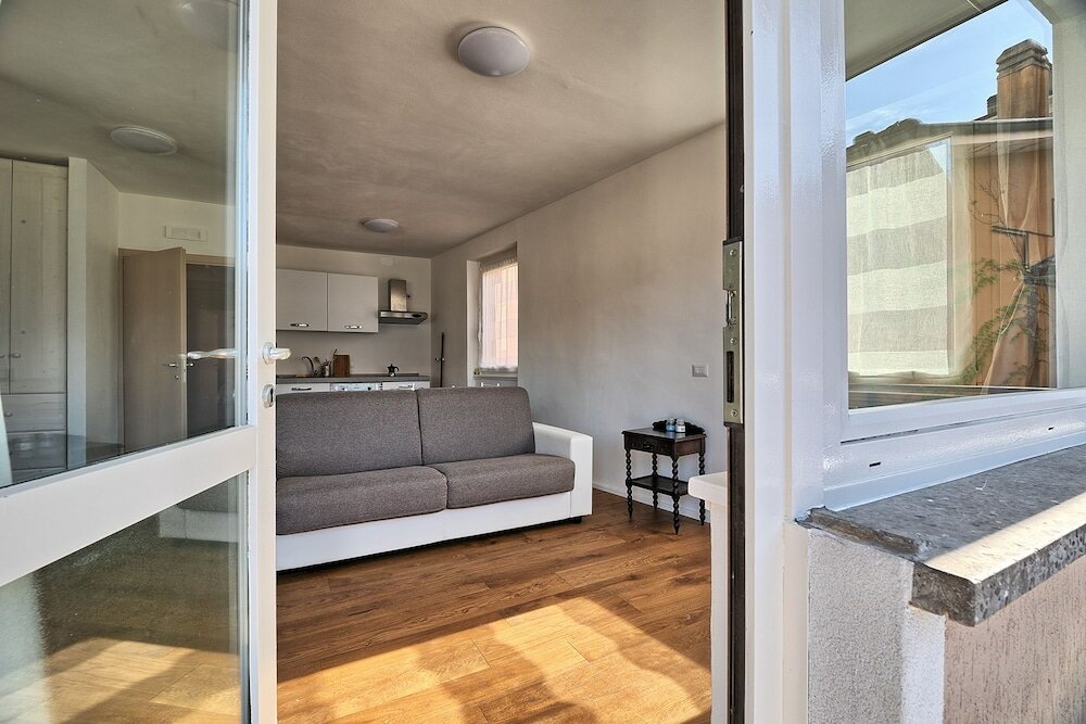 Фото Marina Apartments