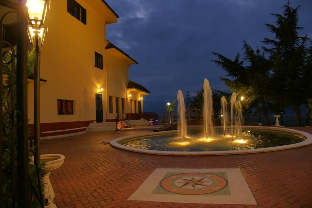 Фото Kristall Palace Hotel