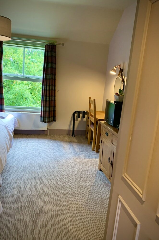 Фото Crown and Anchor