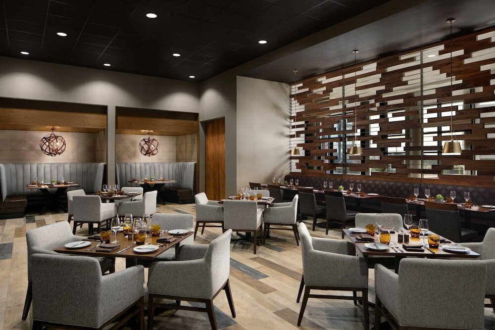 Фото Marriott Dallas Allen Hotel & Convention Center