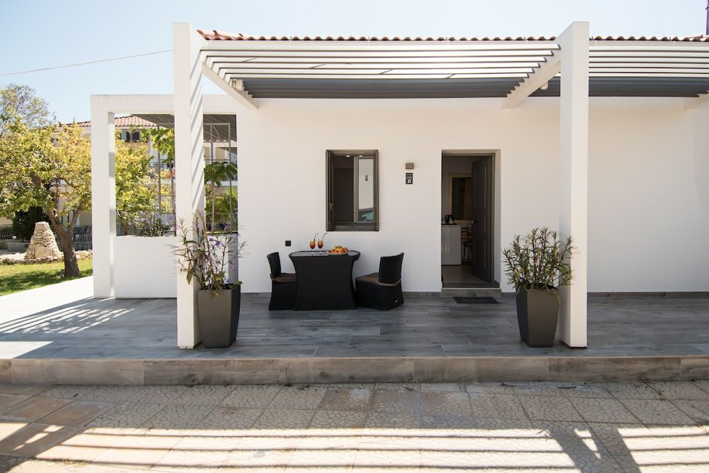 Фото Sunny Garden