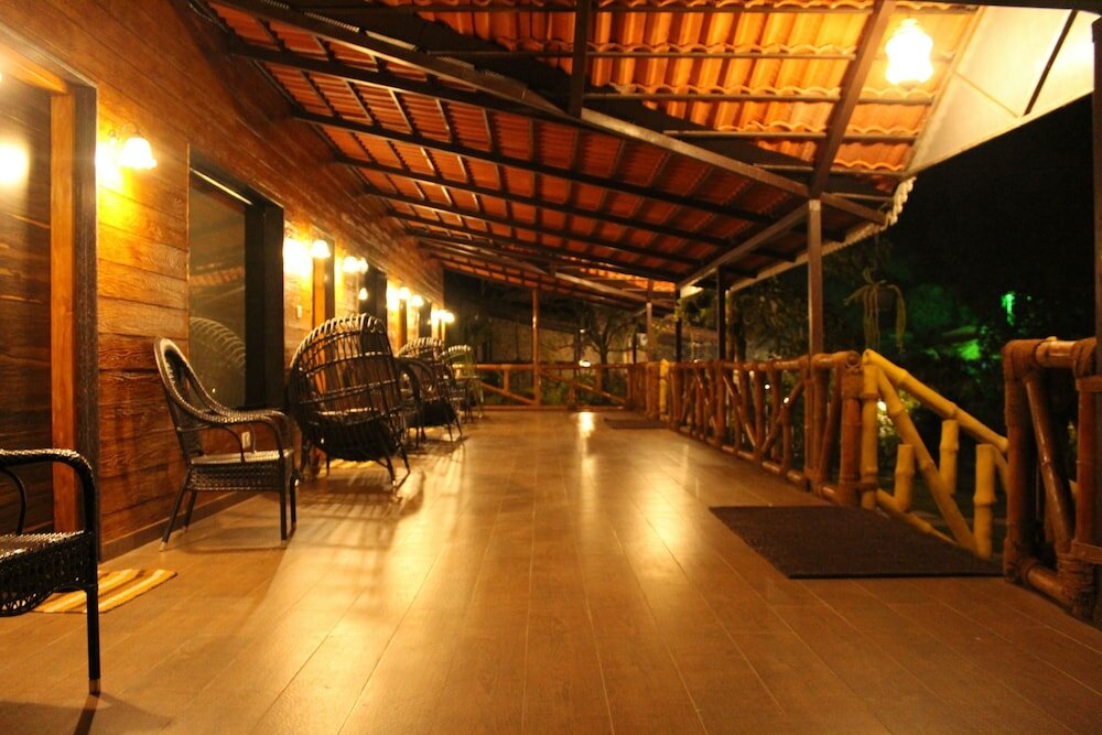 Фото Shangri La Jungle Resort