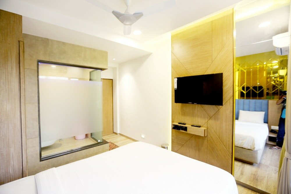 Фото Hotel Sa Residency