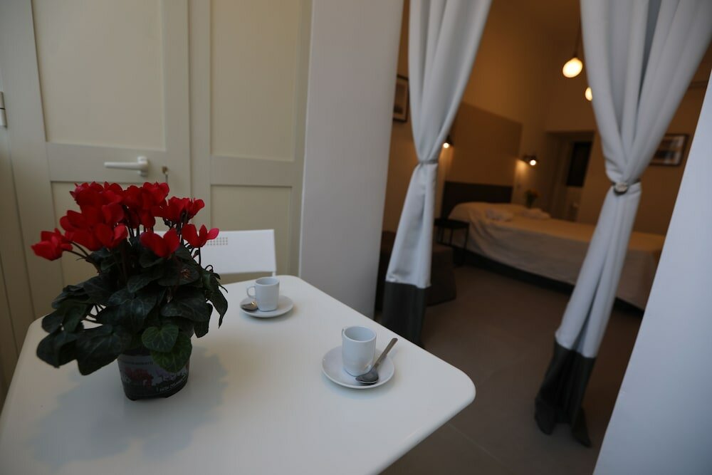 Фото The Station Napoli B&B