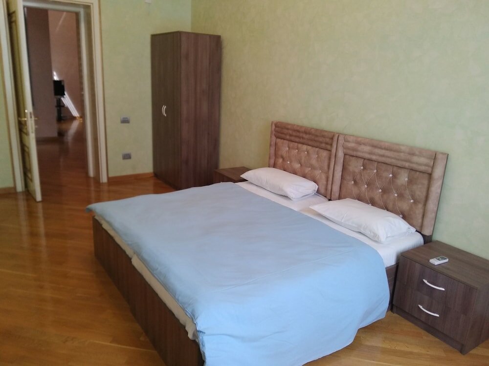 Фото Amadeo Hotel & Apartments