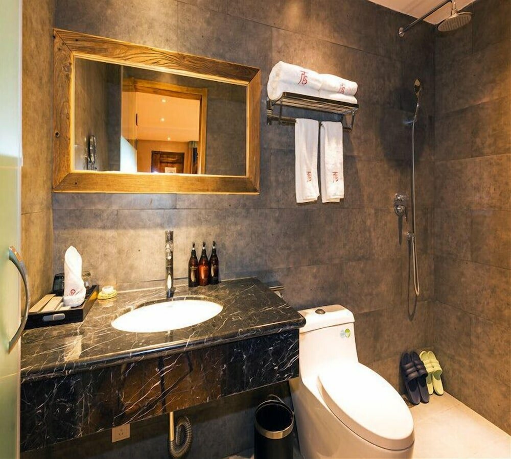 Фото Lotus Mountain Boutique Inn