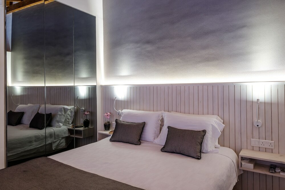 Фото Limassol Old Town Mansion