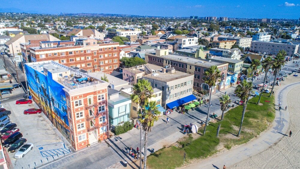 Фото Venice Suites