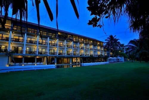 Внешний вид отеля Temple Tree Resort & SPA в Индуруве, фото 5