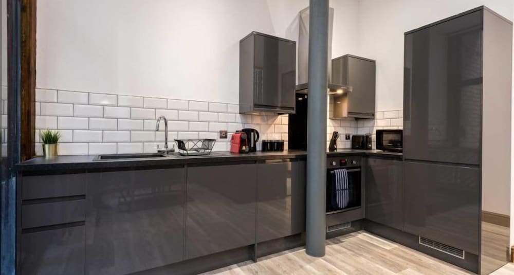 Фото UStay 27 Stanley Street Party Apartments