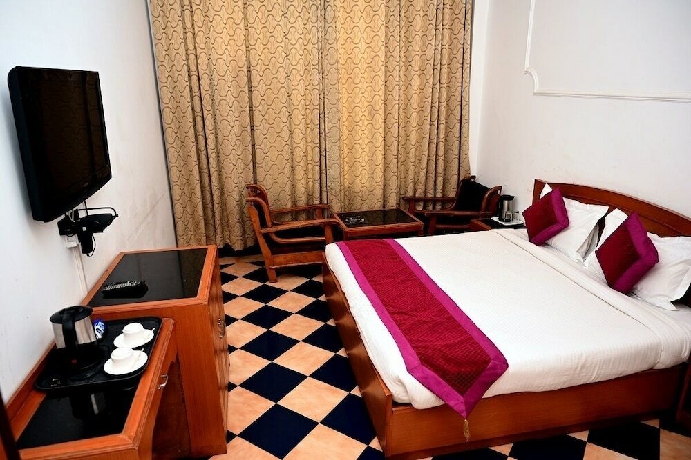 Фото отеля 2