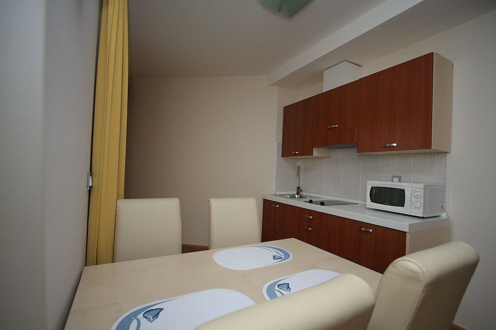 Фото Turisticki apartmani Natalia