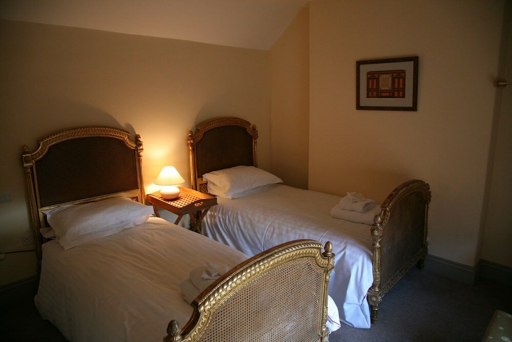 Фото Thornton Manor Estates