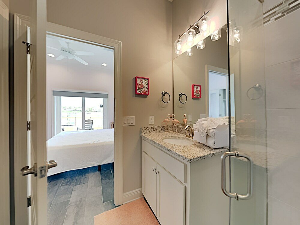 Фото Banana Bay Townhome № 13904