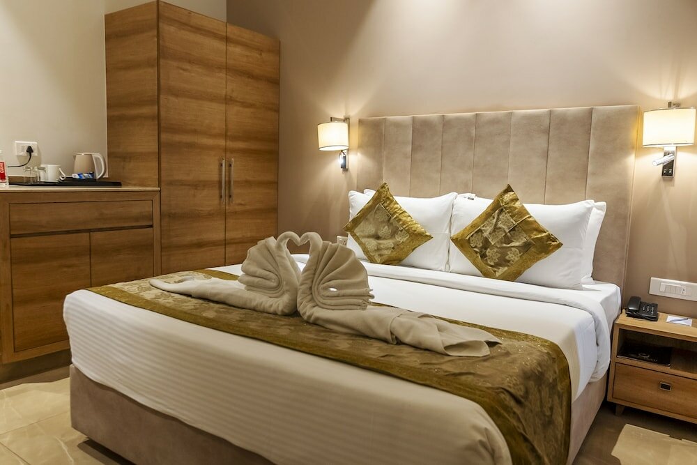 Фото Celebrant Hotel