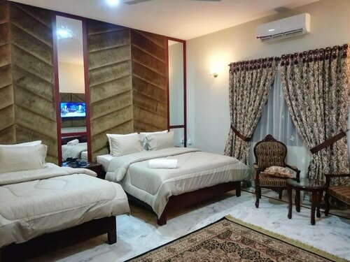 Хостел Hotel Island Clifton в Карачи