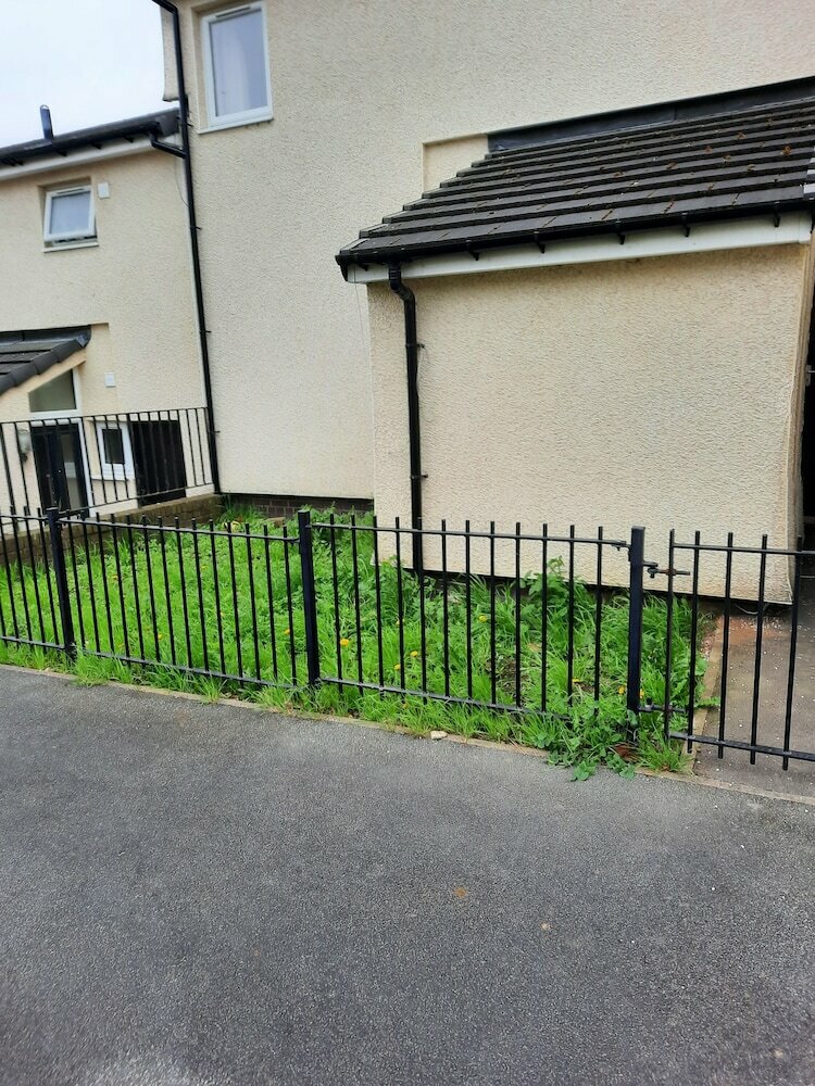 Hotel Lovely 2-bed House in the Heart of Woodhouse, Leeds, photo