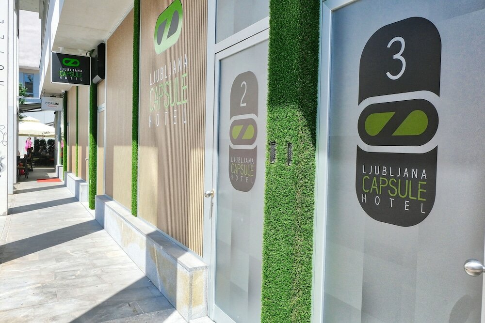 Фото Ljubljana Capsule Hostel