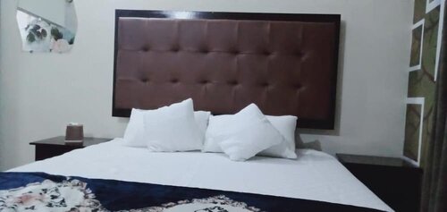 Гостиница Homewood Suites в Лахоре