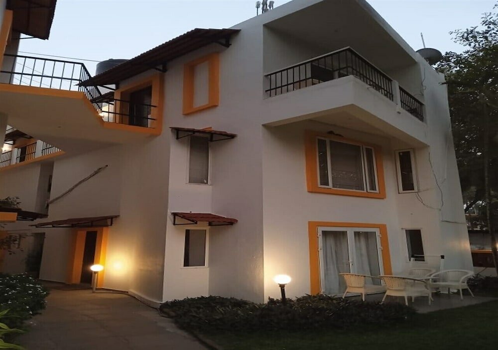 Фото Jungle Hut- Annabelles Beach Apartments at Bernard Simao Calangute