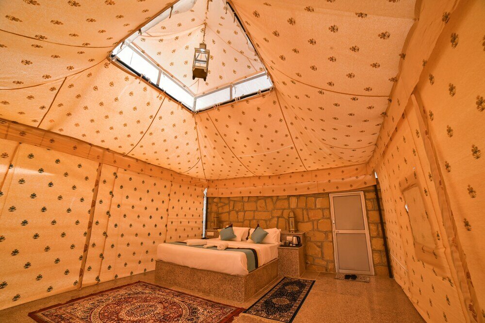 Фото Desert Over Night Camp & Resort